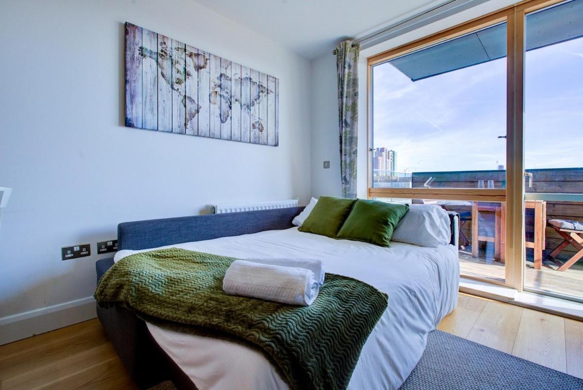 Modern 1-bed Entire Apartment, Zone 2 Apartamento Londres
